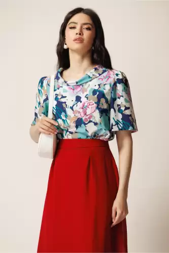 Bluza bleumarin din viscoza lejera cu imprimeu turcoaz