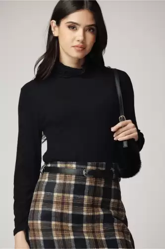 Bluza casual din viscoza neagra cu guler incretit