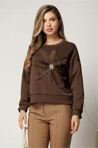 Bluza casual maro cu floare maxi si strasuri