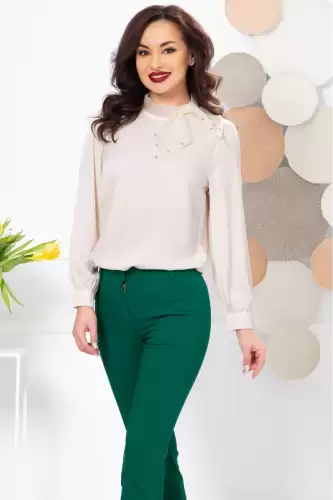 Bluza dama eleganta din voal crem cu guler din organza