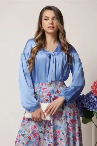 Bluza DY Fashion eleganta din satin bleu cu funda si pliuri