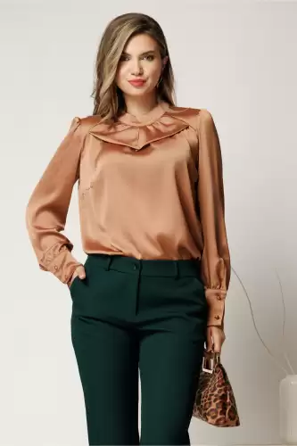 Bluza eleganta bej lejera din voal cu maneca lunga