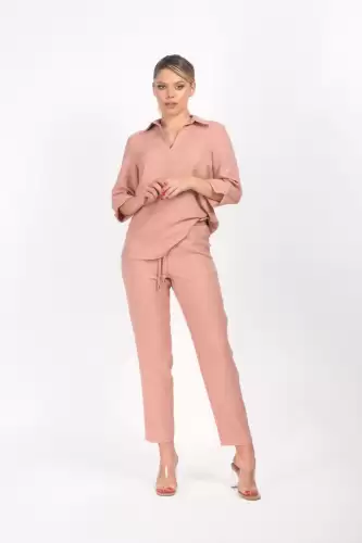 Bluza roz prafuit din vascoza cu lungime asimetrica si decolteu in V