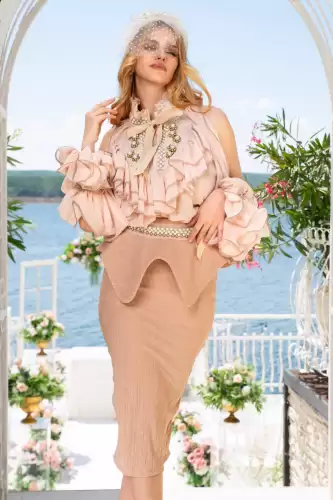 Brau elegant nude cu perle cusute manual