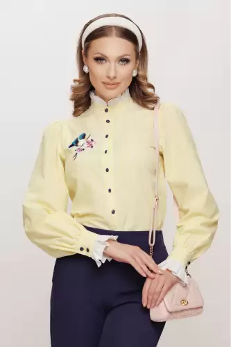 Camasa office eleganta cu broderie aplicata si dungi