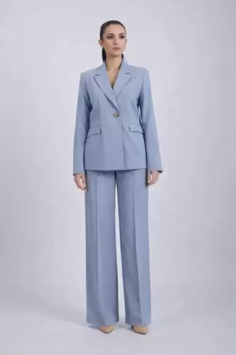 Compleu bleu/gri cu design deosebit la sacou si pantaloni largi cu talie inalta