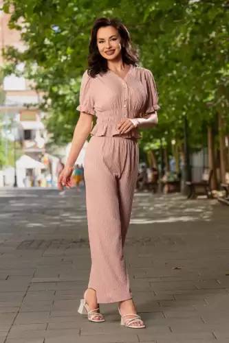 Compleu casual rose din crep cu bluza si pantalon