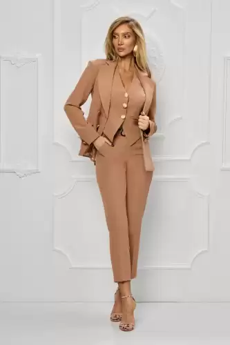 Compleu elegant maro format din trei piese