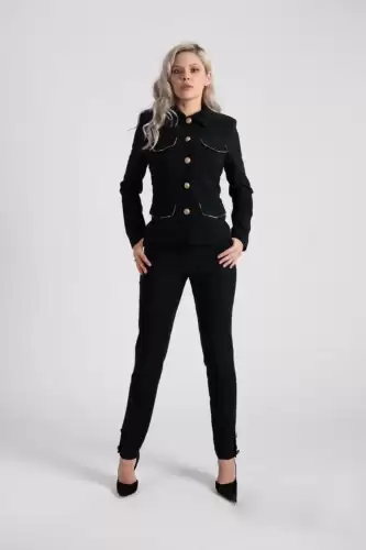 Compleu LaDonna negru prevazut cu nasturi metalici