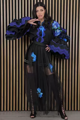 Fota dubla neagra din tulle fin trandafiri albastri 3D