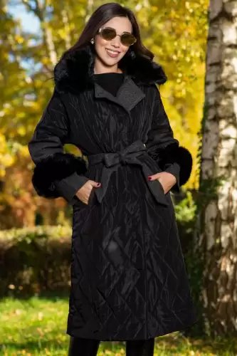 Geaca lunga neagra eleganta Marianne cu guler si mansete din blana