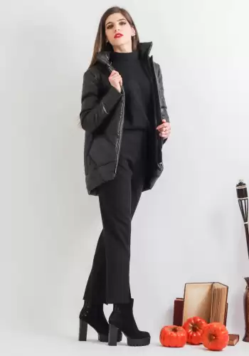 Geaca scurta asimetrica din fas