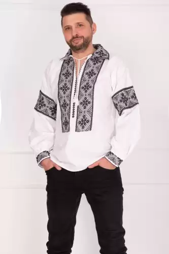 Ie barbateasca traditionala alba din bumbac brodata cu motivul rombului