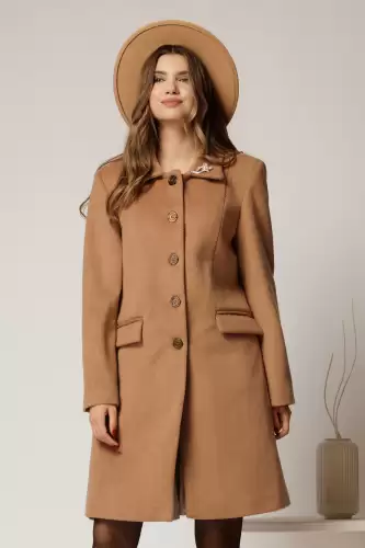 Palton Amira maro cu brosa pe guler