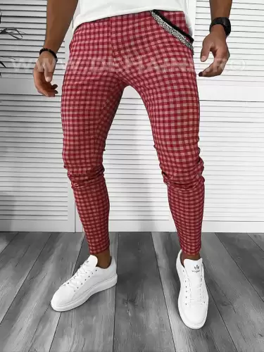 Pantaloni barbati casual regular fit rosii in carouri B1855 U3