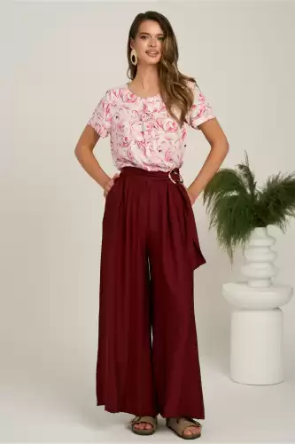 Pantaloni bordo din viscoza evazati cu catarama in talie