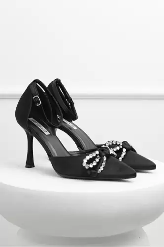 Pantofi eleganti negri din material satinat cu funda si strasuri