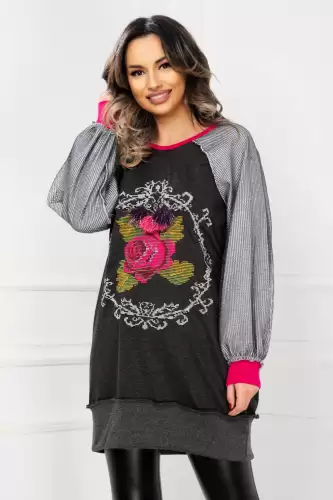 Pulover cu broderie traditionala si plasa argintie pe maneci