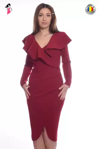 Rochie de ocazie bordo conica cu volane in zona bustului