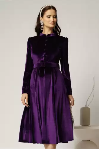 Rochie DY Fashion din catifea mov cu nasturi imbracati si curea in talie