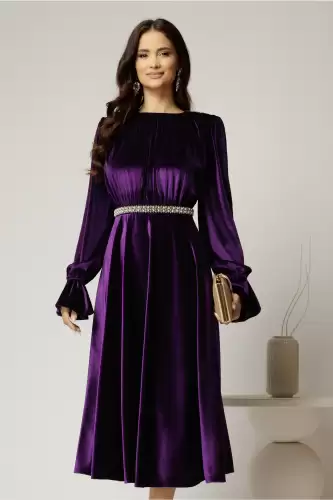 Rochie DY Fashion midi mov din catifea cu perle pe talie