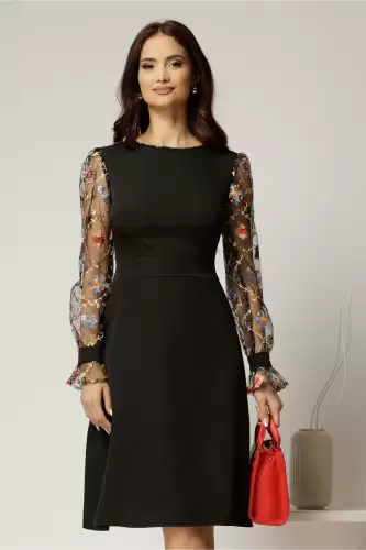 Rochie DY Fashion neagra cu maneci lungi din broderie