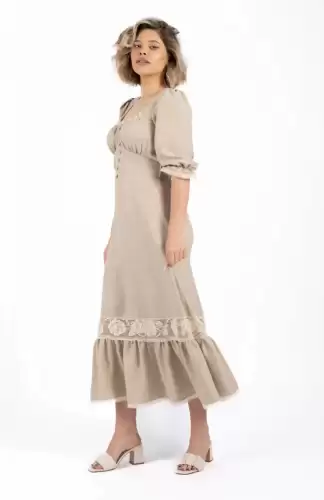 Rochie eleganta bej vaporoasa cu lungime midi