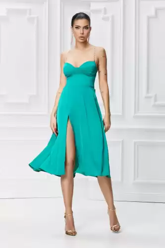 Rochie eleganta din voal cu spatele gol si slit pe picior