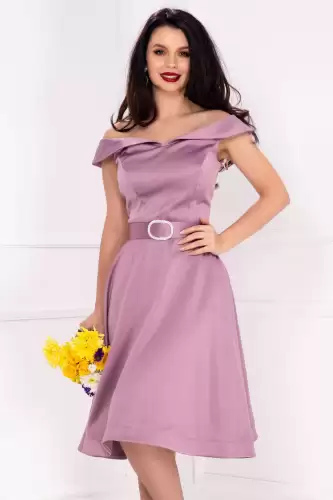 Rochie eleganta in clos Roberta rose cu umeri cazuti