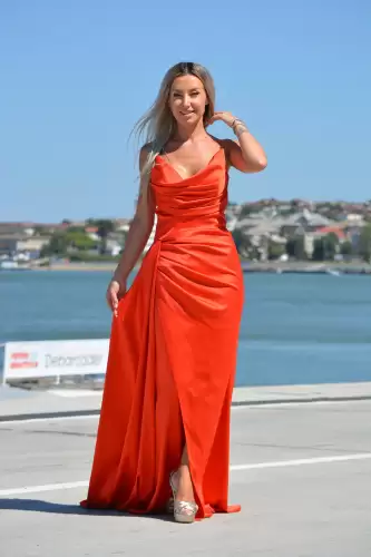 Rochie eleganta lunga din tafta cu slit in lateral