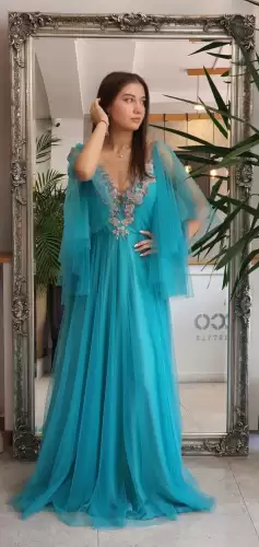 Rochie eleganta lunga din tulle fin cu broderie