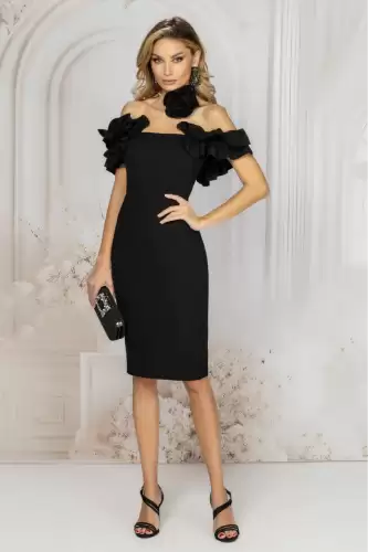 Rochie eleganta neagra conica cu volane decorative