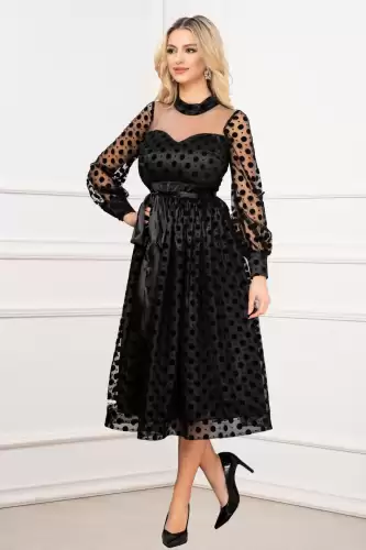 Rochie InPuff de ocazie eleganta neagra din tulle cu buline din catifea