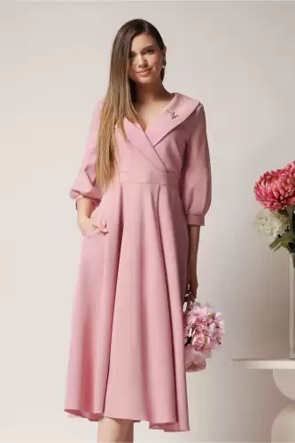 Rochie LaDonna office din stofa roz cu bust petrecut si rever