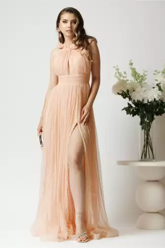 Rochie lunga de ocazie din dantela roz piersica cu glitter