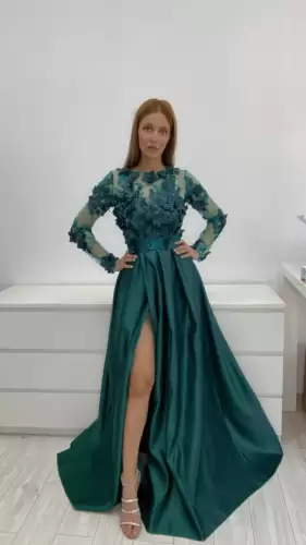 Rochie lunga din tafta verde cu broderie florala 3D