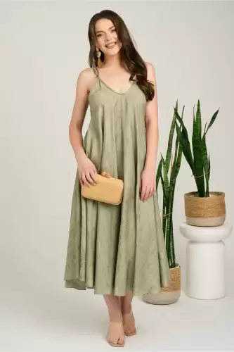 Rochie lunga kaki din viscoza cu croi tip A si bretele subtiri
