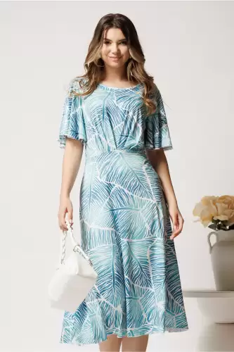 Rochie midi alba cu imprimeu albastru din viscoza in clos cu pliuri pe bust