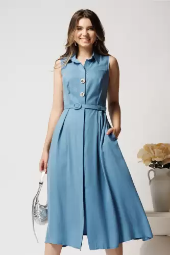 Rochie midi bleu din tencel in clos cu nasturi si curea