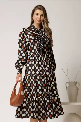 Rochie midi bleumarin cu buline din voal satinat in clos