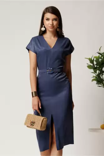 Rochie midi bleumarin din viscoza cu aspect sidefat si curea in talie