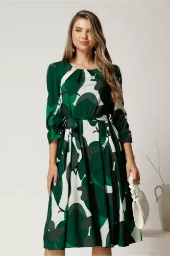 Rochie midi in clos din triplu voal cu imprimeuri verzi si cordon in talie