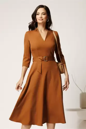 Rochie midi maro din stofa cu cordon in talie