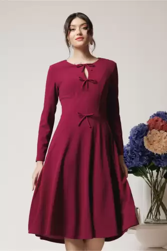Rochie office din crep magenta cu fundite pe bust