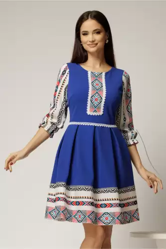 Rochie scurta albastra cu motive etno