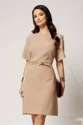 Rochie scurta bej din stofa cu maneci tip lalea si curea in talie