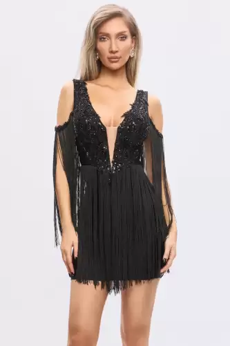 Rochie scurta neagra cu franjuri si broderie