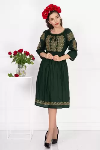 Rochie traditionala Eugenia cu broderie bej labirint