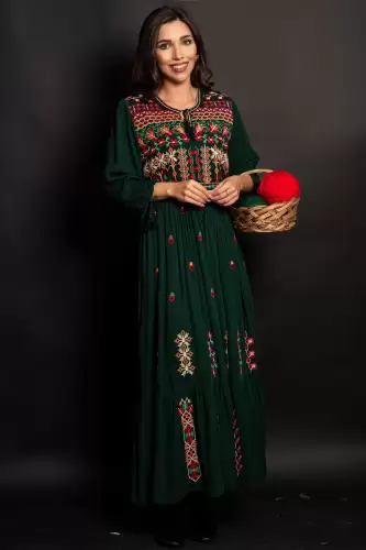 Rochie traditionala verde cu motive florale Gradina Stramosilor