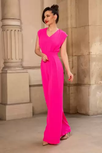 Salopeta roz lejera din vascoza cu pantalon evazat